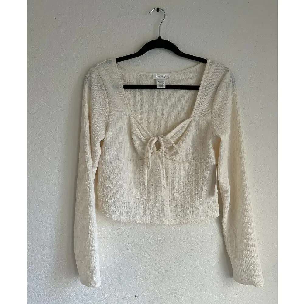 Kirious Los Angeles Cream Cropped Crinkle Long Sleeve Babydoll Peasant Top Large